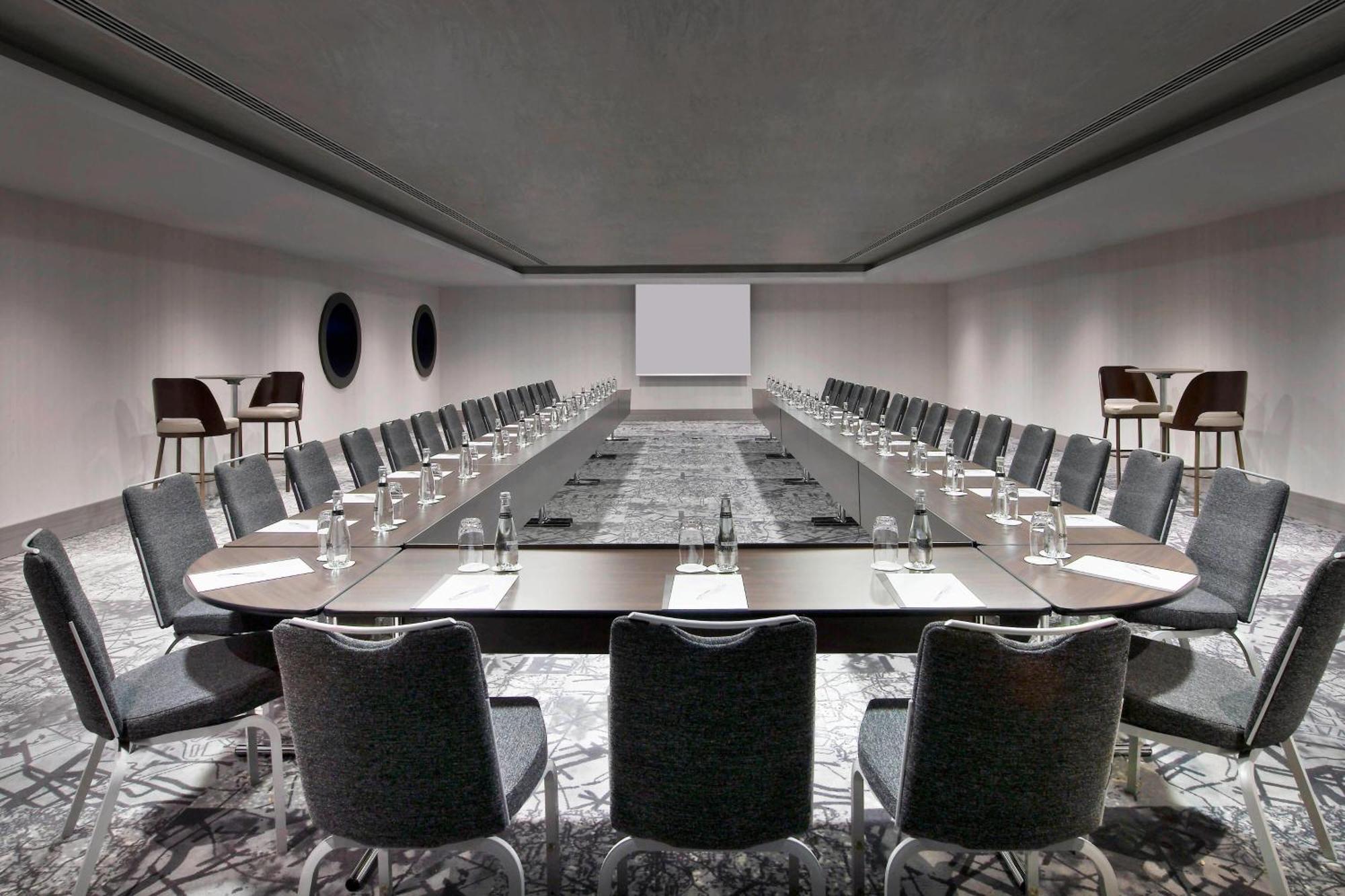 Le Meridien Etiler 5* Istanboel